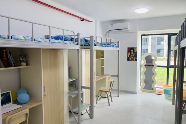 湖南龙骧集团技工学校（公办免试入学）