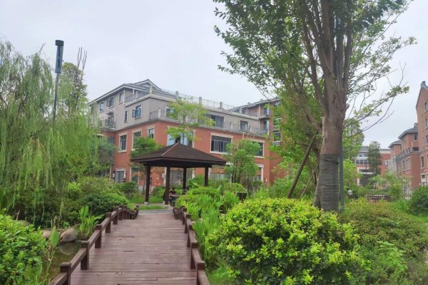 初中起点：长沙科技工程学校