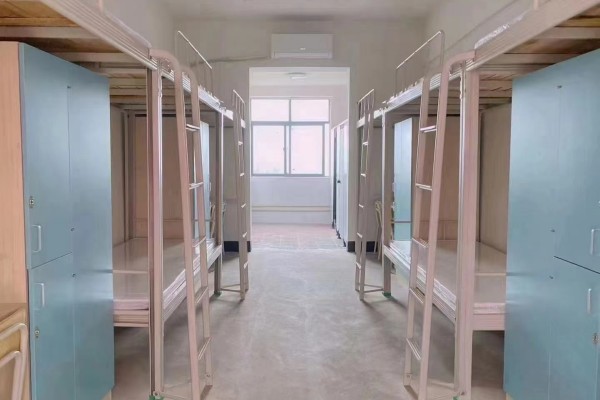 永州潇湘康卫中等职业学校学费多少