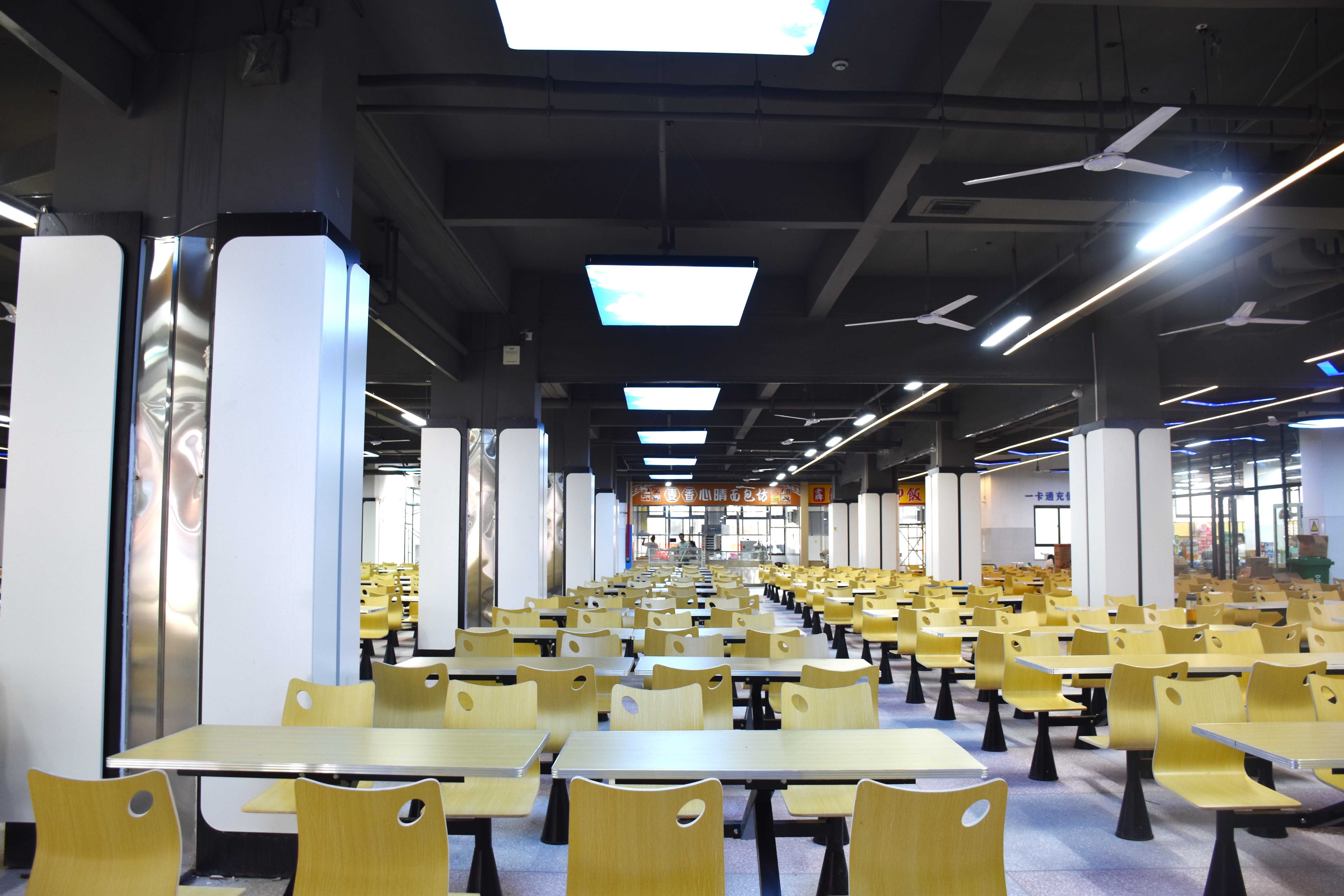 长沙市健康科技中等职业学校