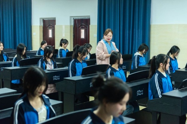 衡阳市湘蓝职业学校2025年招生简章